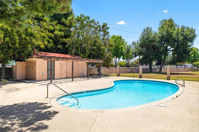 128 Fairview Street, Santa Ana CA: https://media.crmls.org/medias/ac105b34-cb32-4454-ab4d-edf45166b97e.jpg
