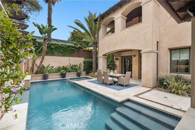 114 N Ardmore Avenue, Manhattan Beach CA: https://media.crmls.org/medias/ac10c91d-6112-4b50-8515-aa5ffe2425bd.jpg