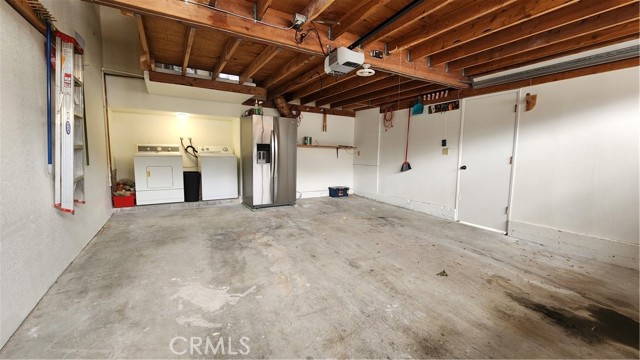 Detail Gallery Image 33 of 37 For 161 Monterey a,  Hermosa Beach,  CA 90254 - 3 Beds | 2/1 Baths
