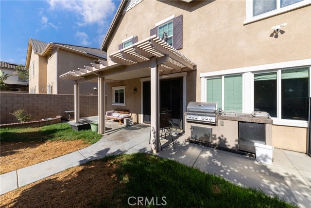 5534 Hartness Court, Fontana CA: https://media.crmls.org/medias/ac12b79a-4388-4470-9416-e2ad00817c53.jpg