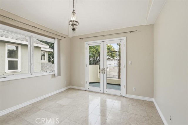 Detail Gallery Image 20 of 49 For 233 S Irena #1,  Redondo Beach,  CA 90277 - 4 Beds | 3 Baths