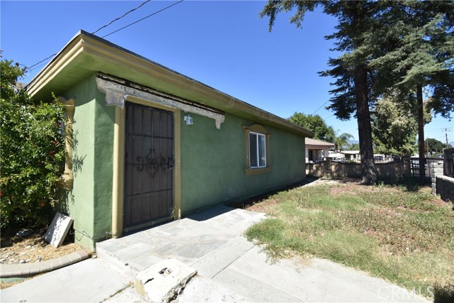 Image 2 for 9796 Hemlock Ave, Fontana, CA 92335