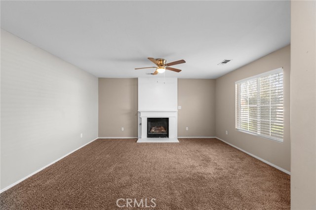 Detail Gallery Image 6 of 25 For 3817 Harris Rd, Bakersfield,  CA 93313 - 4 Beds | 2 Baths