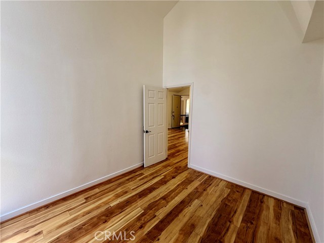 Detail Gallery Image 8 of 14 For 31579 Lindero Canyon Rd #7,  Westlake Village,  CA 91361 - 3 Beds | 2 Baths