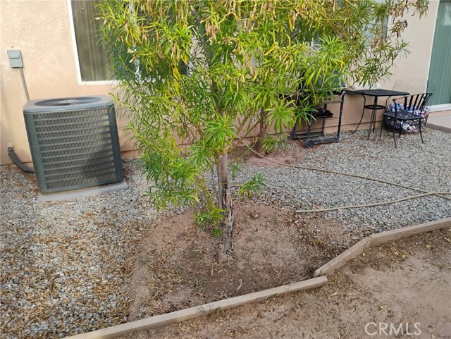 Detail Gallery Image 15 of 16 For 1481 Rodeo Dr, Imperial,  CA 92251 - 3 Beds | 2 Baths