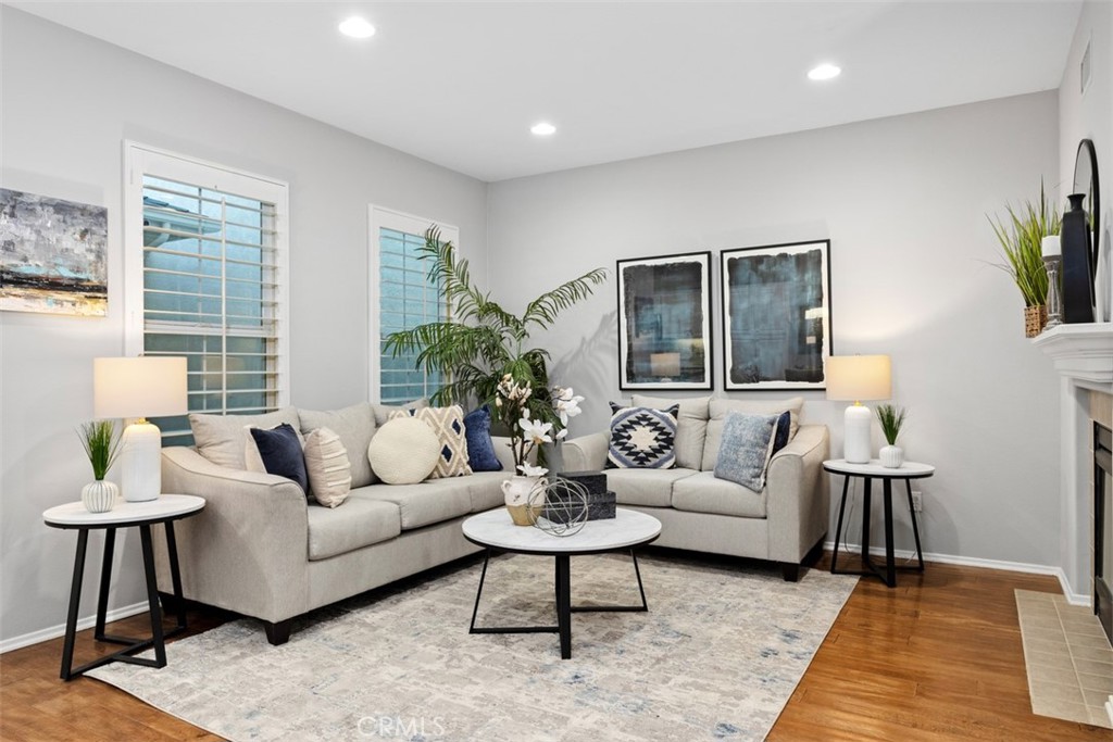 MLS #OC25265982 image #6