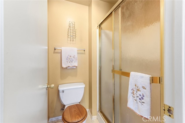 Detail Gallery Image 7 of 29 For 15617 Crestview Ln #81,  Granada Hills,  CA 91344 - 2 Beds | 2 Baths