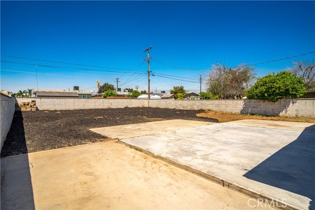 Detail Gallery Image 33 of 50 For 134 S Tamarisk Ave, Rialto,  CA 92376 - 3 Beds | 1 Baths