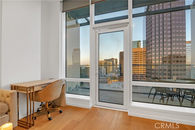 Detail Gallery Image 2 of 18 For 877 Francisco St #1921,  Los Angeles,  CA 90017 - 0 Beds | 1 Baths
