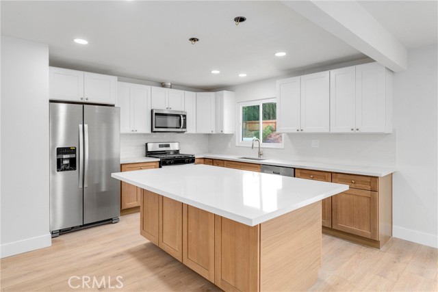 Detail Gallery Image 14 of 39 For 14420 Plantana Dr, La Mirada,  CA 90638 - 4 Beds | 2 Baths