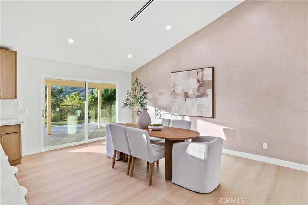 Ac1A4354 7006 42Ad 9Df8 B77Fdab0Ca6F 11521 Dellmont, Tujunga, Ca 91042 &Lt;Span Style='BackgroundColor:transparent;Padding:0Px;'&Gt; &Lt;Small&Gt; &Lt;I&Gt; &Lt;/I&Gt; &Lt;/Small&Gt;&Lt;/Span&Gt;