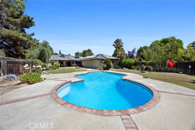 11717 Old Town Road, Bakersfield CA: https://media.crmls.org/medias/ac1a440e-58fc-4737-bf0e-210938c072ad.jpg