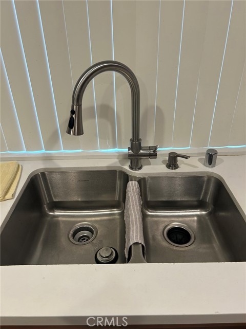 3964 Hibbert Court, Simi Valley CA: https://media.crmls.org/medias/ac1bc14a-f60f-428d-8a9c-15bac6e85f48.jpg