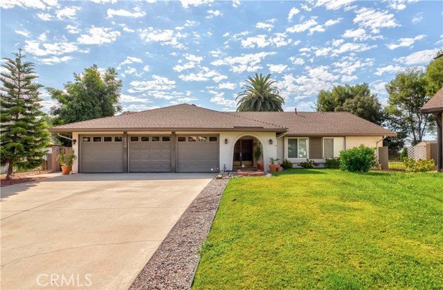 SINGLE-STORY HOME LOCATED IN A CUL-DE-SAC WITHIN FULLERTON SCHOOL DISTRICT-SUNSET LANE ELE., PARKS JR. AND SUNNY HILLS HIGH. THIS HOME FEATURES DOUBLE ENTRY DOORS, 4 BEDS AND 2 BATHS, LARGE LIVING ROOM FOR FAMILY ENTERTAINING, FAMILY KITCHEN WITH LARGE GLASS DOOR LEAD TO BACK YARD WITH OUTSIDE PATIO AND SWIMMING POOL THAT FEELS LIKE RESORT. 3 CAR ATTACHED GARAGE WITH DRIVEWAY FOR EXTRA PARKING SPACES. CLOSE TO TRAILS, SHOPPING AND SCHOOLS. COME AND SEE.