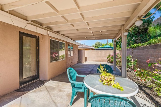 Detail Gallery Image 6 of 26 For 2347 W Coronet Ave, Anaheim,  CA 92801 - 4 Beds | 2 Baths