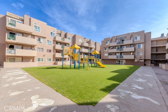 Detail Gallery Image 22 of 28 For 450 E 4th St #423,  Santa Ana,  CA 92701 - 1 Beds | 1 Baths