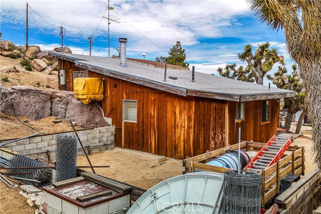 Detail Gallery Image 30 of 75 For 55525 Wood Rd, Yucca Valley,  CA 92284 - 1 Beds | 1 Baths