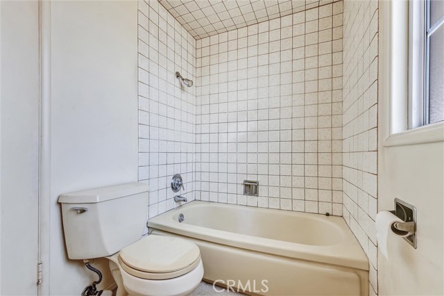 Detail Gallery Image 17 of 32 For 17123 S Orchard Ave, Gardena,  CA 90247 - 3 Beds | 2 Baths