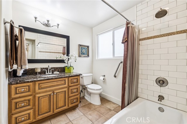 Detail Gallery Image 24 of 58 For 13621 Erwin St, Van Nuys,  CA 91401 - 4 Beds | 3 Baths
