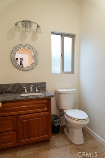 Detail Gallery Image 31 of 55 For 1137 N Banning Bld, Wilmington,  CA 90744 - 4 Beds | 5 Baths