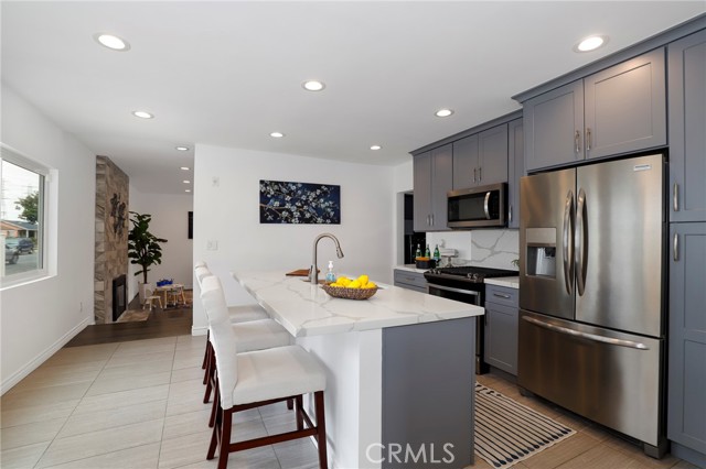 6164 Lorelei Avenue, Lakewood CA: https://media.crmls.org/medias/ac21862c-1b18-4305-8ea0-66babdb23c53.jpg