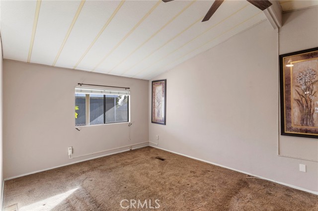 Detail Gallery Image 15 of 26 For 2598 Ayala Dr #46,  Rialto,  CA 92377 - 2 Beds | 2 Baths