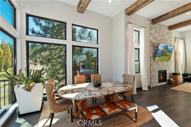 Detail Gallery Image 25 of 73 For 1224 Wolf Creek Ct, Big Bear Lake,  CA 92315 - 6 Beds | 4/1 Baths