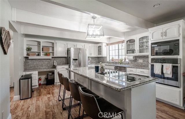 Image 16 of 69 For 41268 Adobe Way
