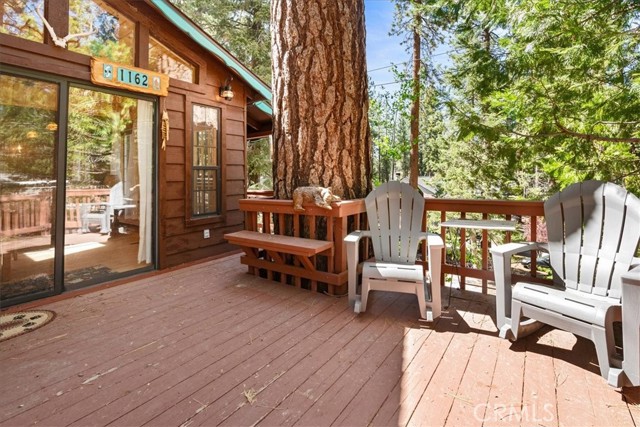Detail Gallery Image 3 of 30 For 1162 Sylvan Glen, Big Bear Lake,  CA 92315 - 3 Beds | 2 Baths