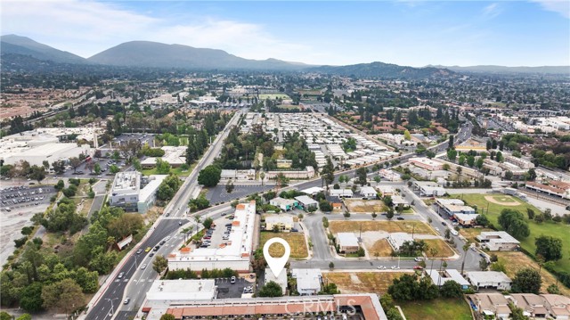 Detail Gallery Image 13 of 16 For 667 Glenfinnan Ave, Azusa,  CA 91702 - – Beds | – Baths