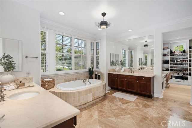 Detail Gallery Image 29 of 55 For 4 Turtle Bay Dr, Newport Beach,  CA 92660 - 5 Beds | 4 Baths