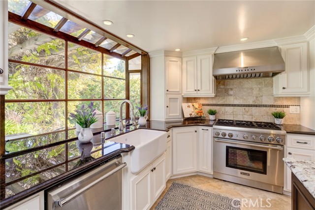 7 Ponderosa Lane, Rolling Hills Estates, California 90274, 5 Bedrooms Bedrooms, ,2 BathroomsBathrooms,Residential,Sold,Ponderosa,PV21223898