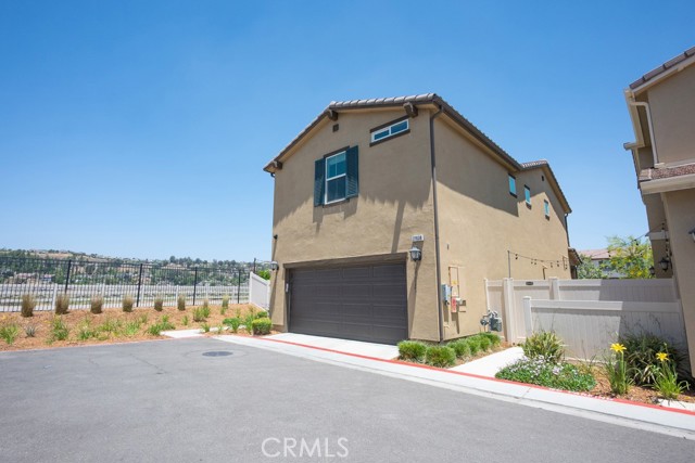 Detail Gallery Image 51 of 64 For 27638 Sawtooth Ln, Canyon Country,  CA 91387 - 3 Beds | 2/1 Baths