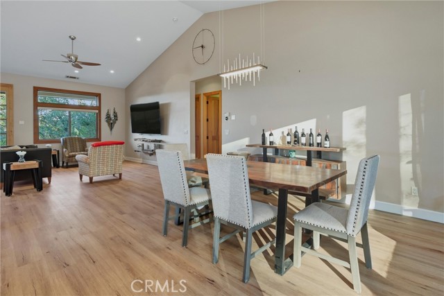 Image 12 of 42 For 17205 Black Oak Hill
