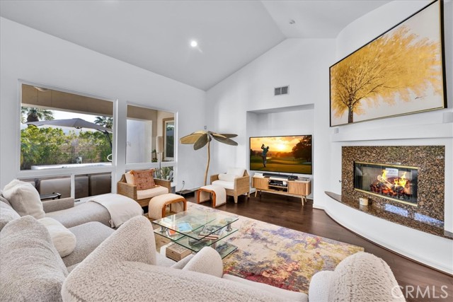 Detail Gallery Image 6 of 75 For 4 Oakmont Dr, Rancho Mirage,  CA 92270 - 5 Beds | 4/1 Baths