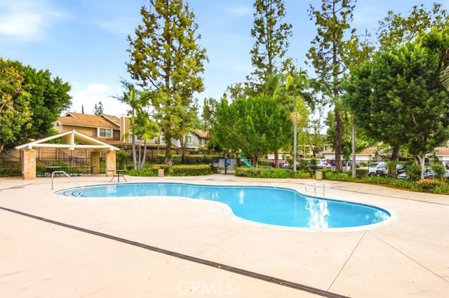 Detail Gallery Image 40 of 48 For 909 Lotus Cir, San Dimas,  CA 91773 - 2 Beds | 2 Baths