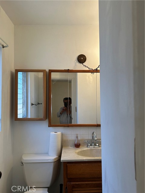 Detail Gallery Image 12 of 13 For 7941 Wentworth Ave, Sunland,  CA 91040 - 3 Beds | 2 Baths