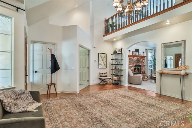 176 Pine Ridge Road, Crestline CA: https://media.crmls.org/medias/ac290700-c6c3-4ada-b456-2c57f2f3dcb9.jpg