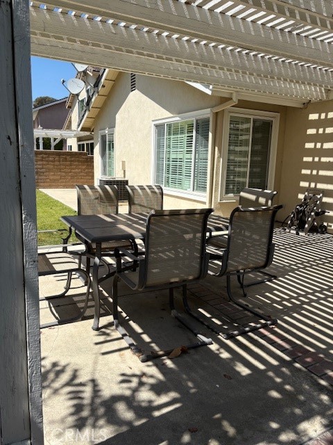 Detail Gallery Image 11 of 14 For 2124 Winterwood Dr, Fullerton,  CA 92833 - 4 Beds | 2 Baths