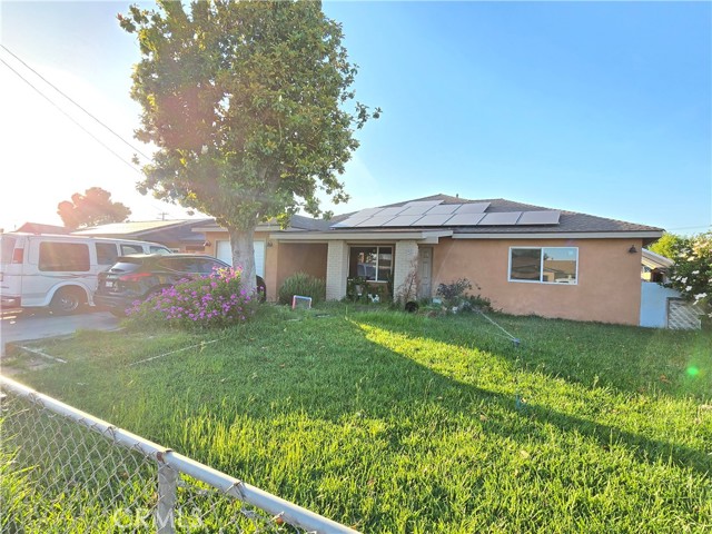 320 E South Street, Rialto CA: https://media.crmls.org/medias/ac2a6321-4a45-4483-a660-c9346dac4a7f.jpg