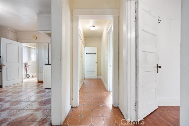 Detail Gallery Image 15 of 22 For 3688 Walnut Ave, Lynwood,  CA 90262 - 2 Beds | 1 Baths