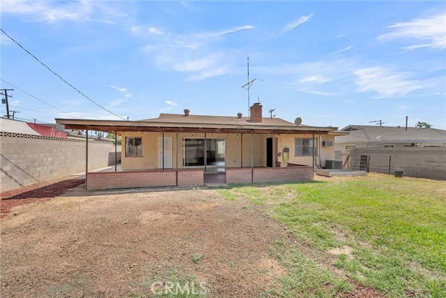 Detail Gallery Image 24 of 29 For 5943 Grand Ave, Riverside,  CA 92504 - 2 Beds | 2 Baths