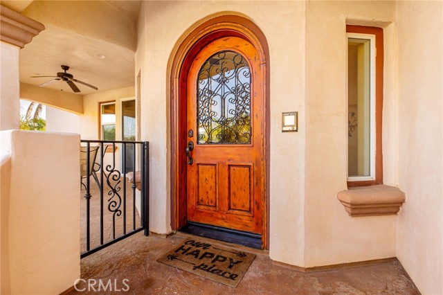 Detail Gallery Image 4 of 69 For 22088 Mustang Ct, Canyon Lake,  CA 92587 - 5 Beds | 4 Baths