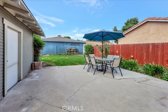 16913 Ardmore Avenue, Bellflower CA: https://media.crmls.org/medias/ac2ae5e2-abe0-4c25-ba5d-a4d99a3a91ee.jpg