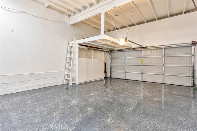 26 Seton, Irvine CA: https://media.crmls.org/medias/ac2b8a65-6aa0-4645-94c5-cfba0ef64767.jpg