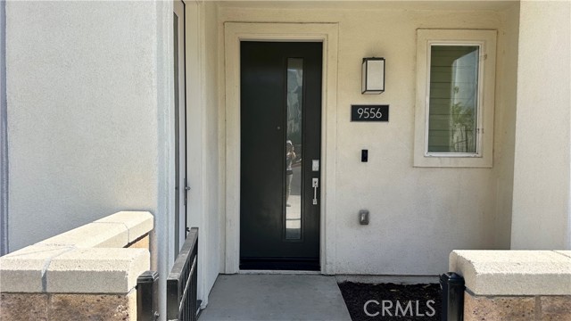 Detail Gallery Image 2 of 32 For 9556 Hammock Pl, Rancho Cucamonga,  CA 91730 - 4 Beds | 3 Baths