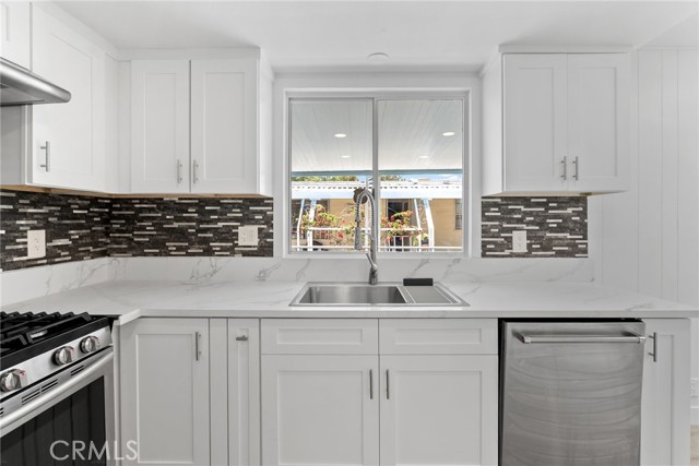 10200 Bolsa Ave, Westminster CA: https://media.crmls.org/medias/ac2bde5d-e6cb-4141-a06e-3289b1f6d53f.jpg