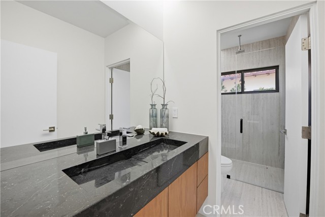 Detail Gallery Image 55 of 72 For 5108 Gordon Ln, San Diego,  CA 92109 - 4 Beds | 5/1 Baths