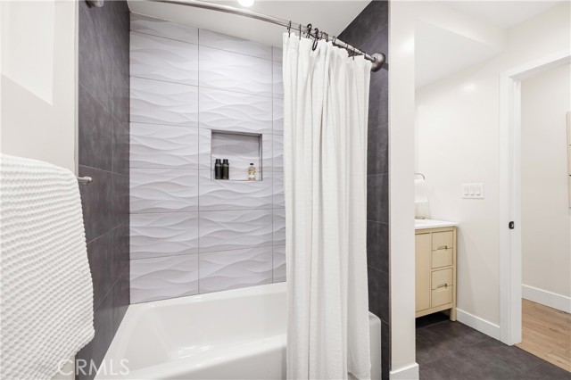 3 Bed Home for Sale in Los Angeles, California