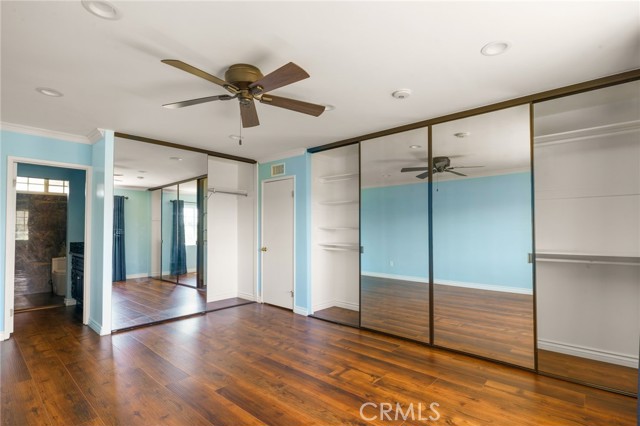 Detail Gallery Image 18 of 31 For 22018 Craggy View St, Chatsworth,  CA 91311 - 3 Beds | 3 Baths